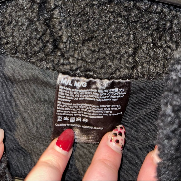 Lululemon scuba oversized fleece funnel neck - Picture 2 of 7